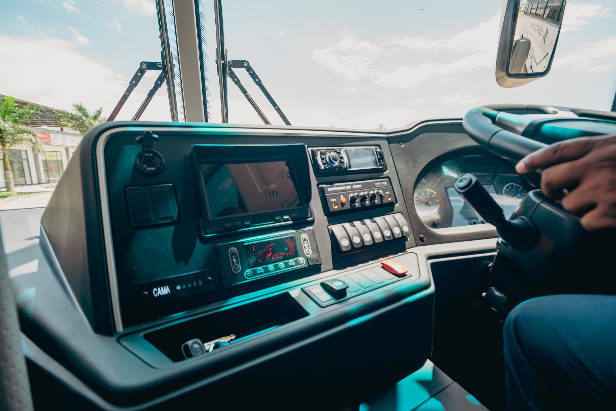 Interior do autocarro Capital Way